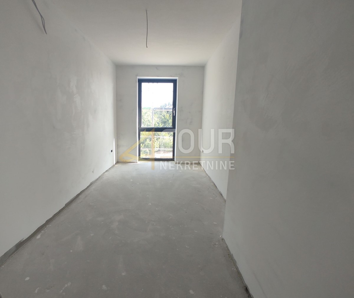 Stan Na prodaju - PRIMORSKO-GORANSKA KOSTRENA