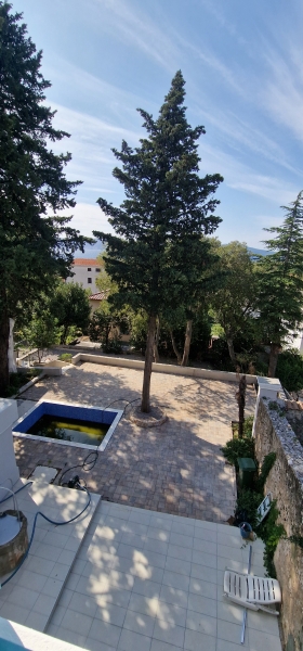 Kuća Na prodaju - PRIMORSKO-GORANSKA NOVI VINODOLSKI