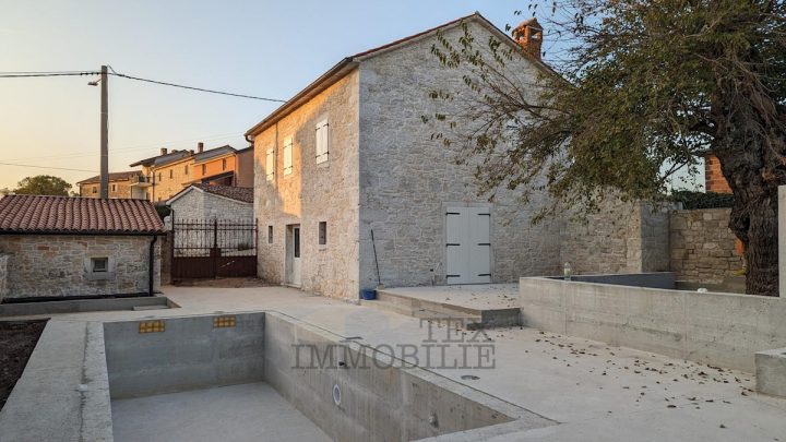 Hiša na predaj 115 m² – Višnjan