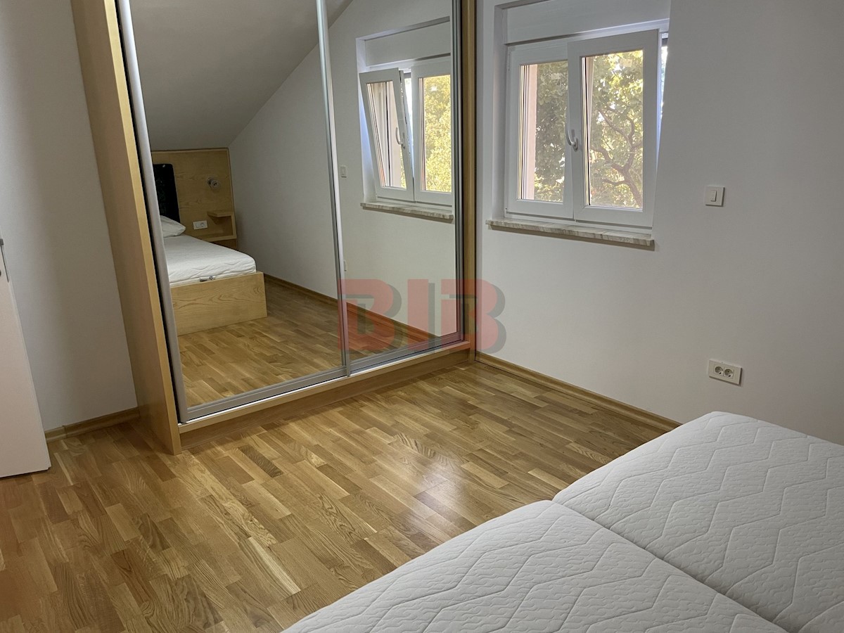 Apartmán Na predaj - PRIMORSKO-GORANSKA KRK