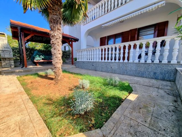 Apartmán na prodej 46 m² – Malinska