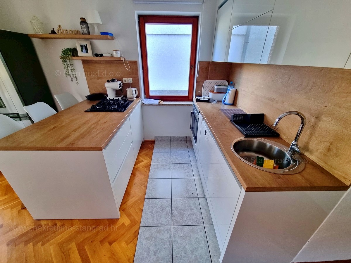 Flat For sale - PRIMORSKO-GORANSKA KRK