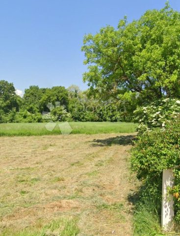 Działka na sprzedaż 2622 m² – Šćitarjevo