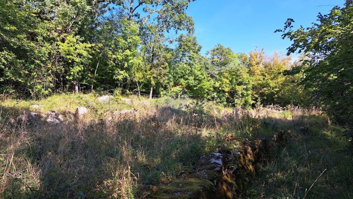 Terrain à vendre 465 m² – Bregi