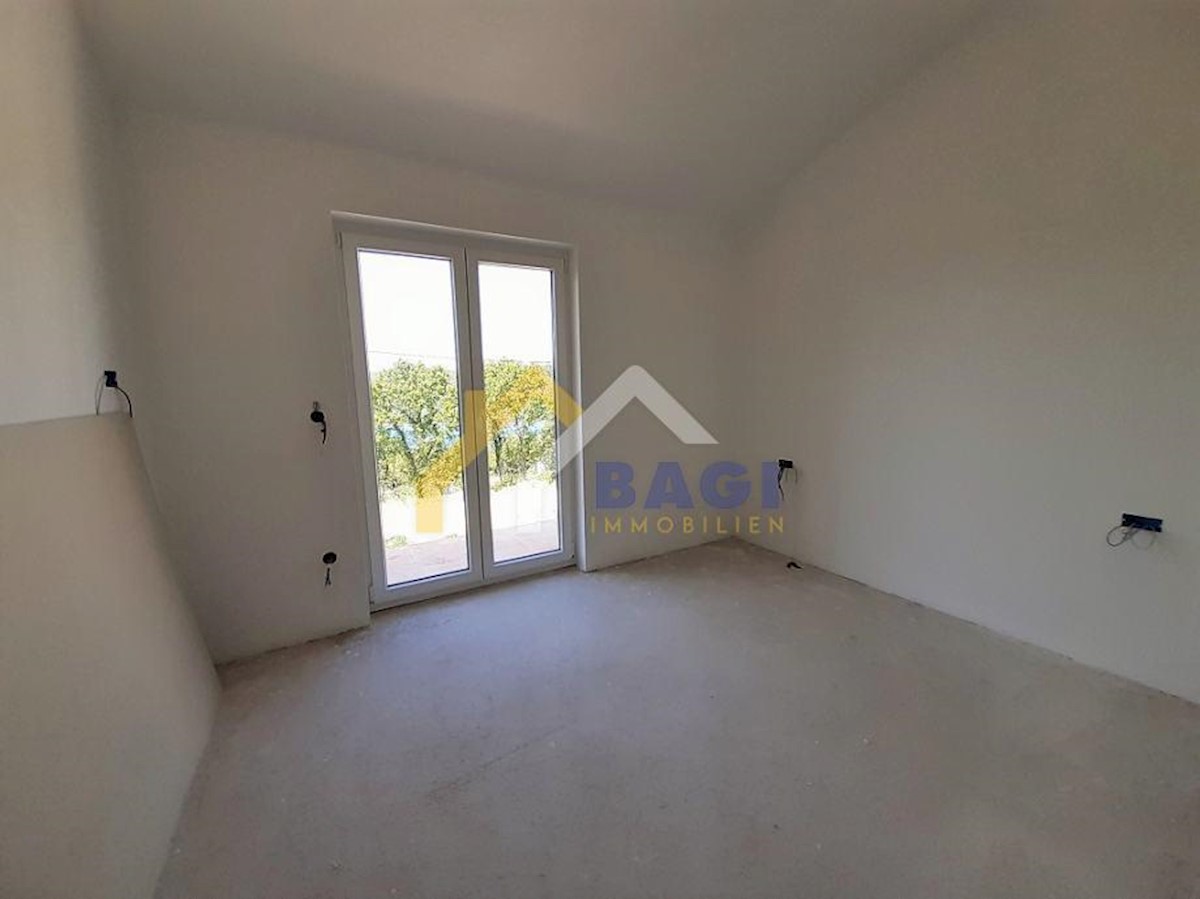 House For sale - ISTARSKA RAŠA